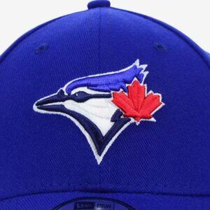 unisex MLB 300:  Toronto Blue Jay Cap - blue (velcron back)